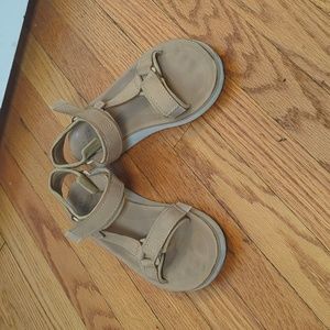Teva Original Universal Leather Tan Sandals 7